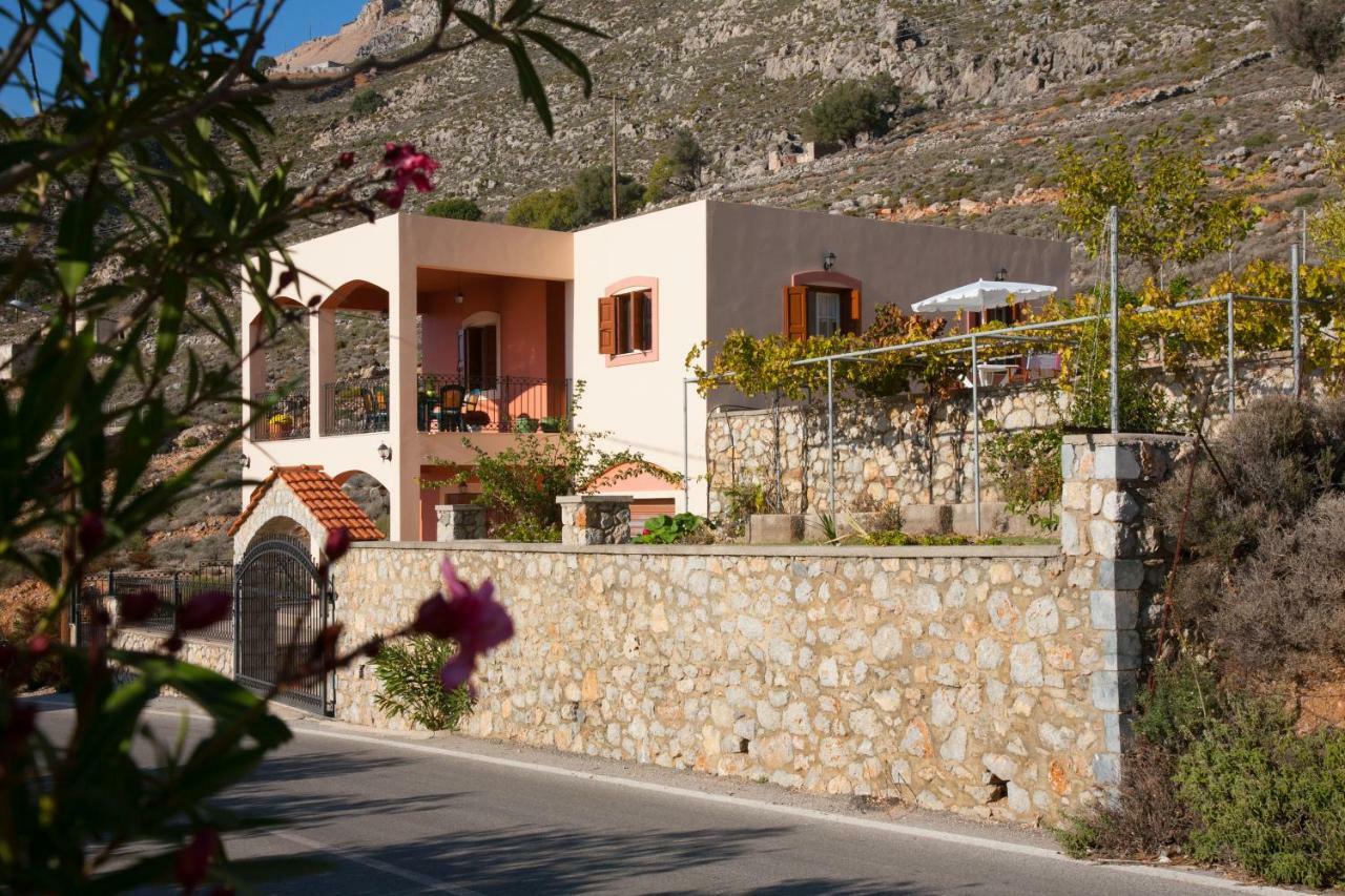 Villa-Skalia / Kalymnos House Εξωτερικό φωτογραφία